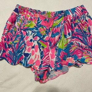 Lilly Pulitzer Shorts Size Large